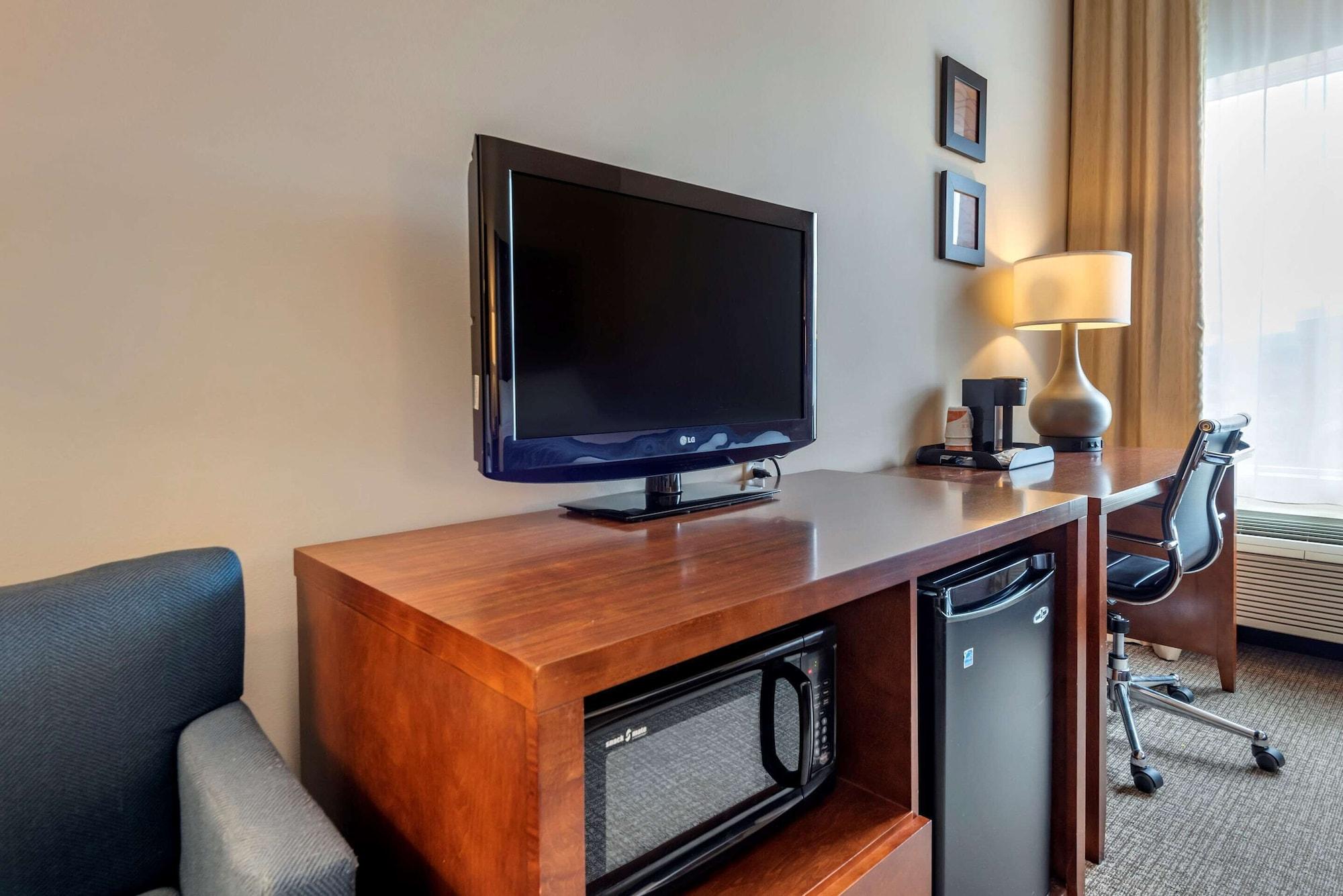 Comfort Inn Apalachin - Binghamton W Route 17 Εξωτερικό φωτογραφία